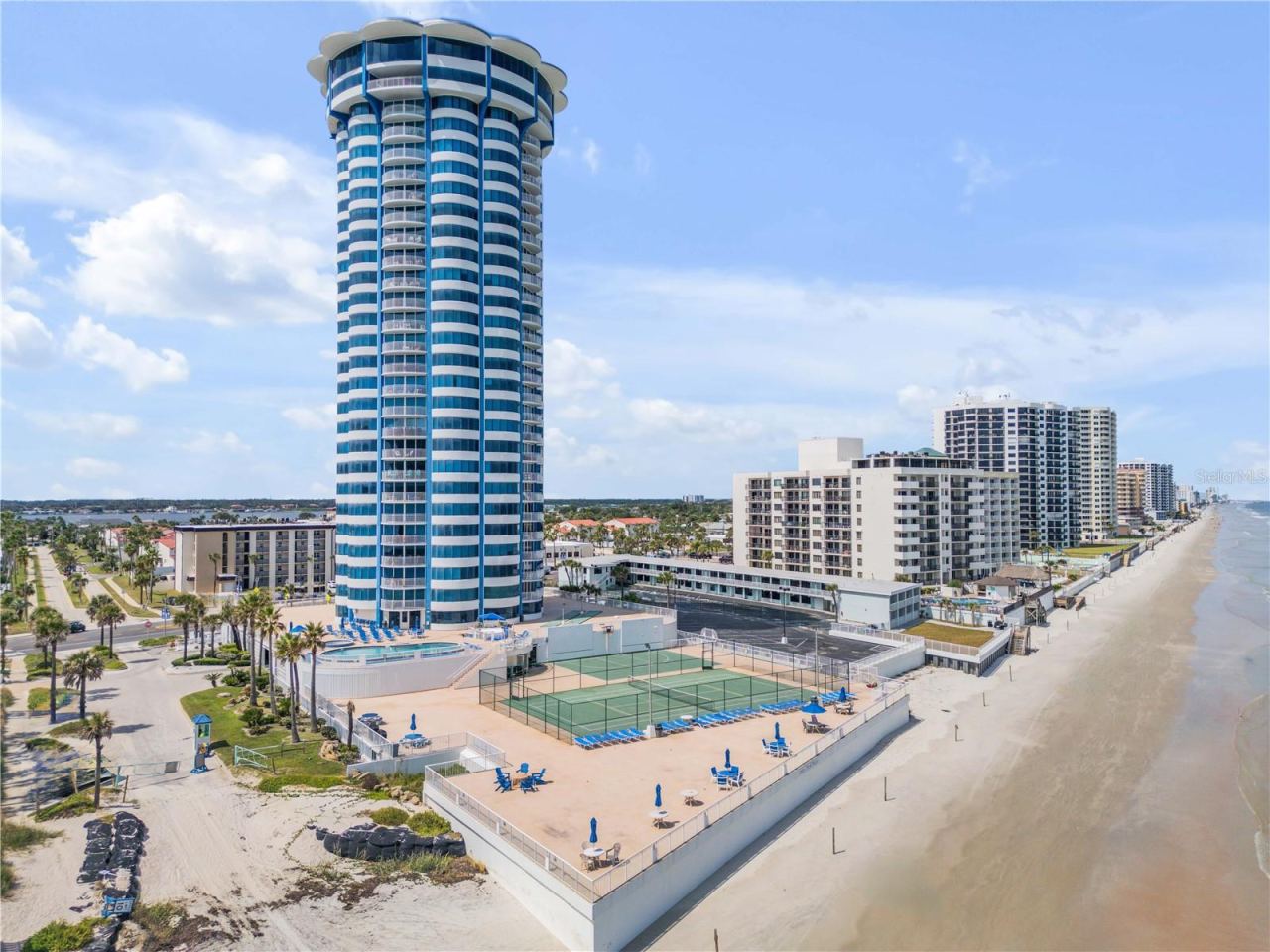 Photo 4 of 2625 S Atlantic Ave #21ne, Daytona Beach Shores, FL 32118