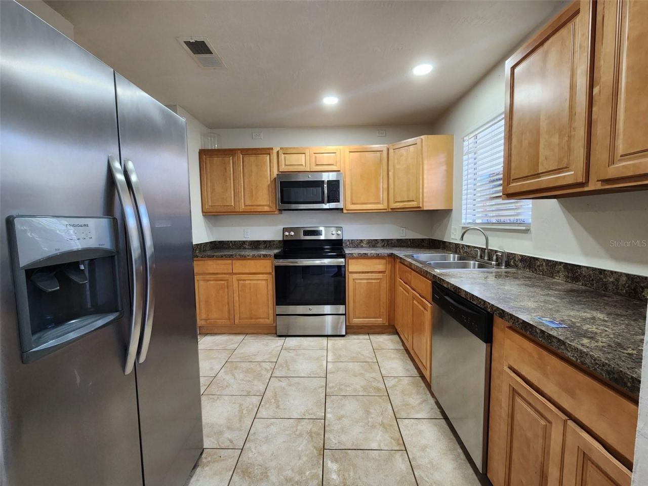 Photo 4 of 1304 Deer Springs Rd, Port Orange, FL 32129