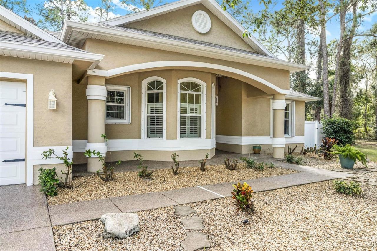 Photo 4 of 19 Seckel Ct, Palm Coast, FL 32137