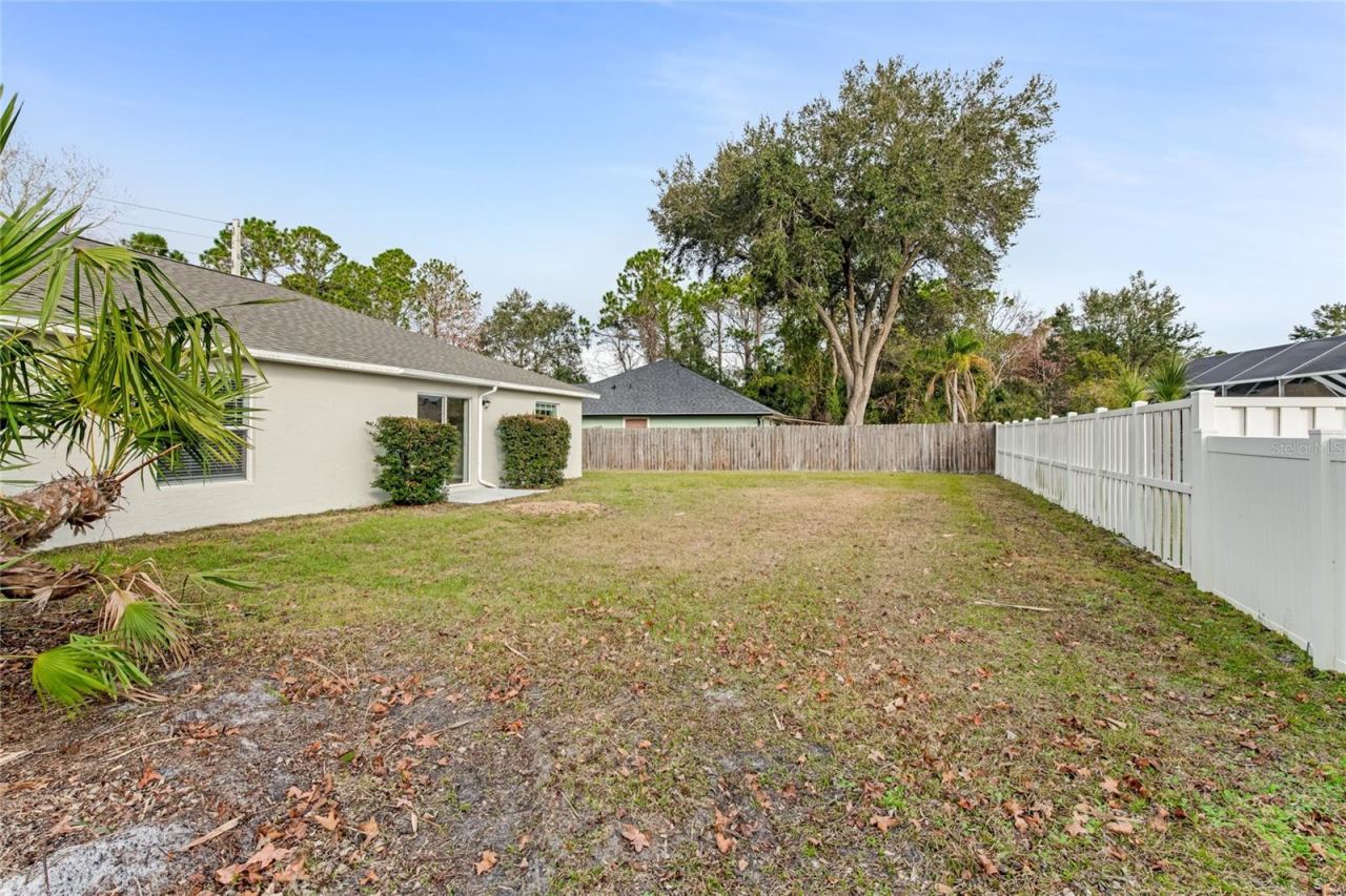 Photo 4 of 209 Parkview Dr, Palm Coast, FL 32164
