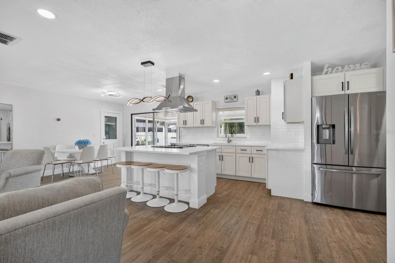 Photo 4 of 11 Ferris Ln, Palm Coast, FL 32137