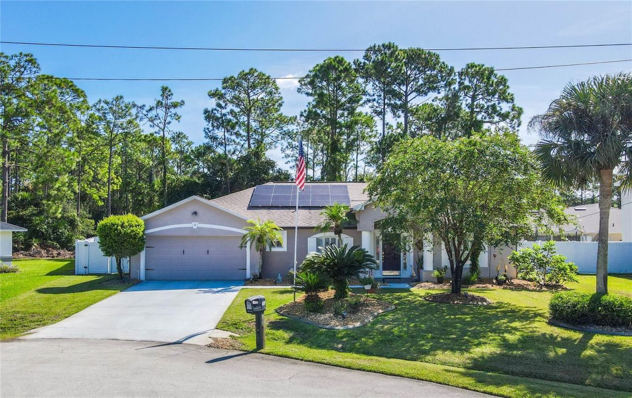 Photo 2 of 12 Selkirk Pl, Palm Coast, FL 32164