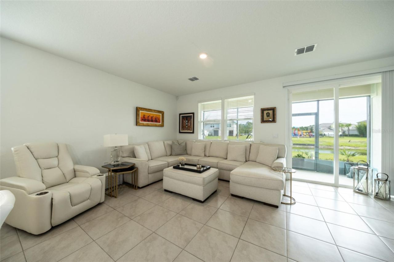 Photo 4 of 336 Redbud Rd, Palm Coast, FL 32137