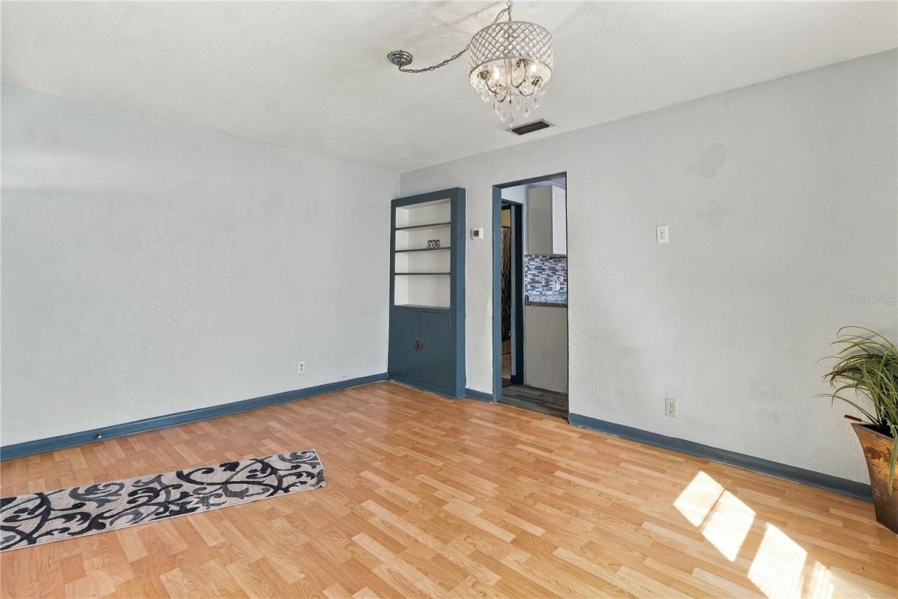 Photo 4 of 310 Granada Dr, Winter Park, FL 32789