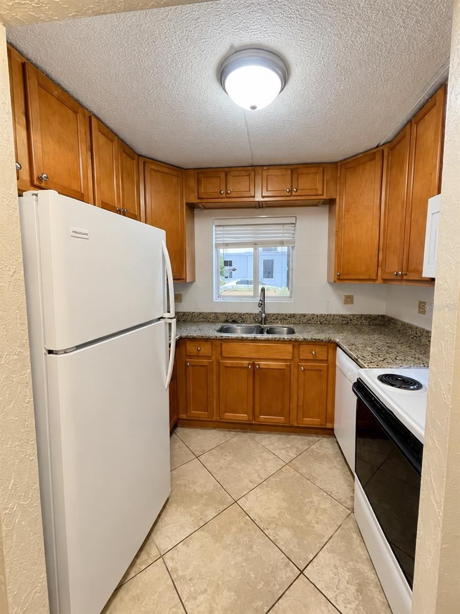 Photo 5 of 102 S Peninsula Dr #100, Daytona Beach, FL 32118