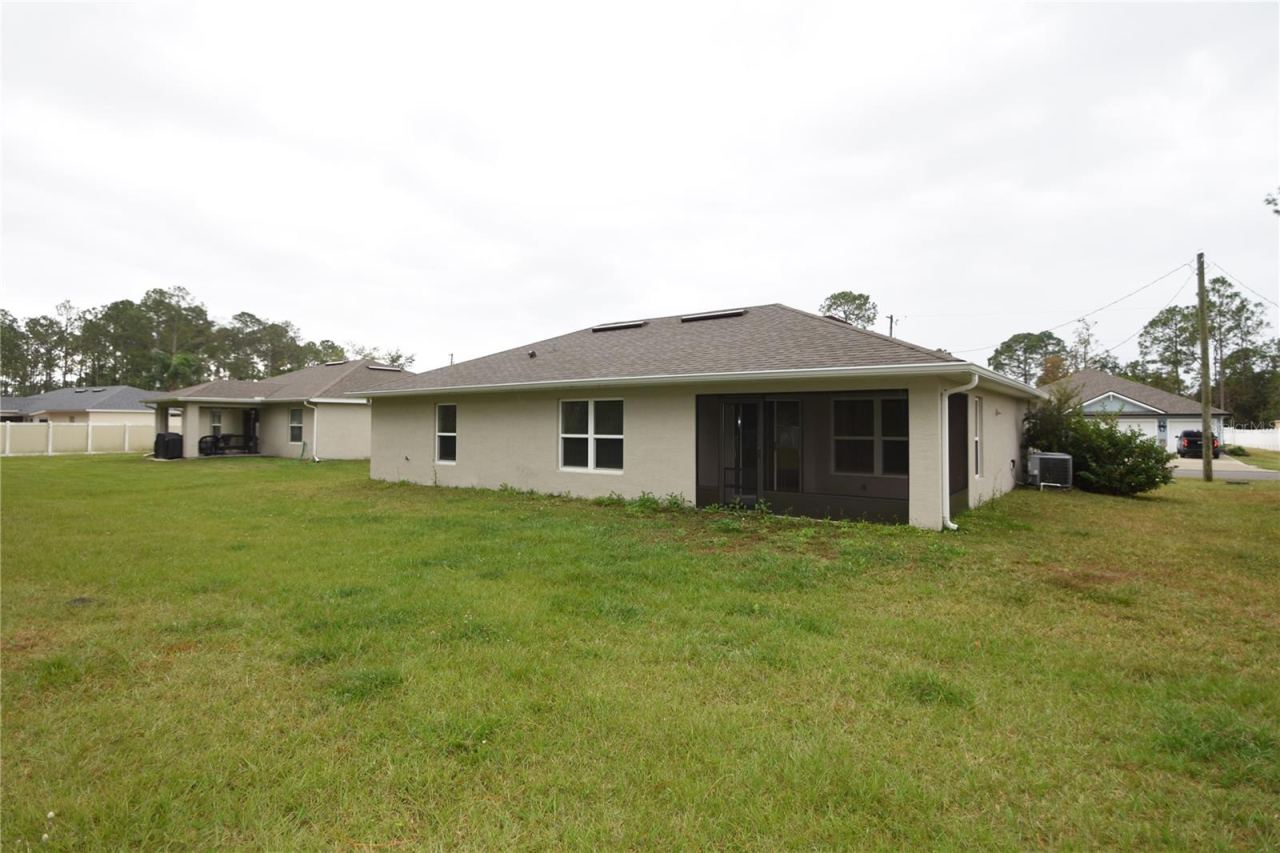 Photo 2 of 34 Renshaw Dr, Palm Coast, FL 32164