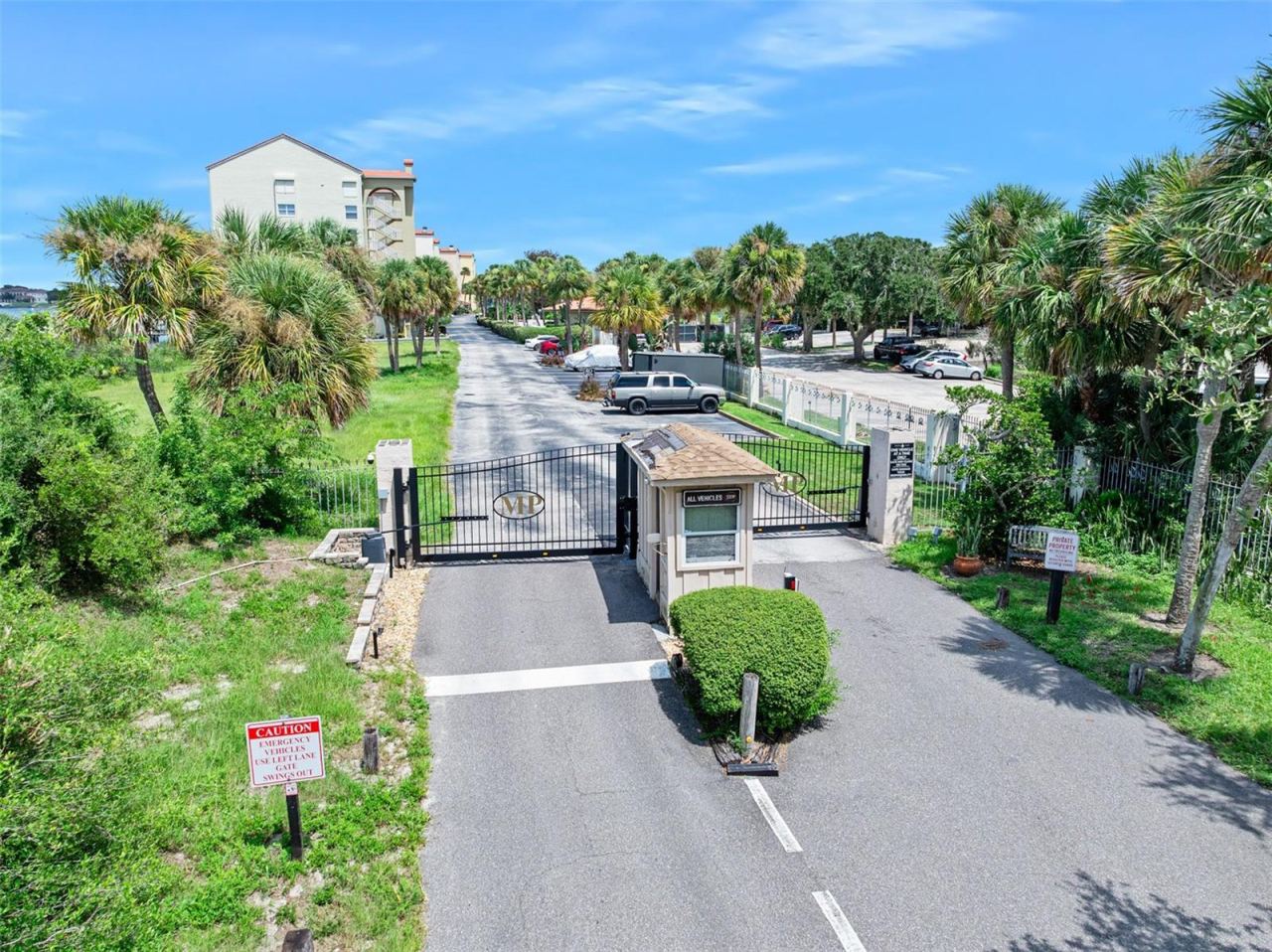 Photo 4 of 544 Marina Point Dr #5440, Daytona Beach, FL 32114