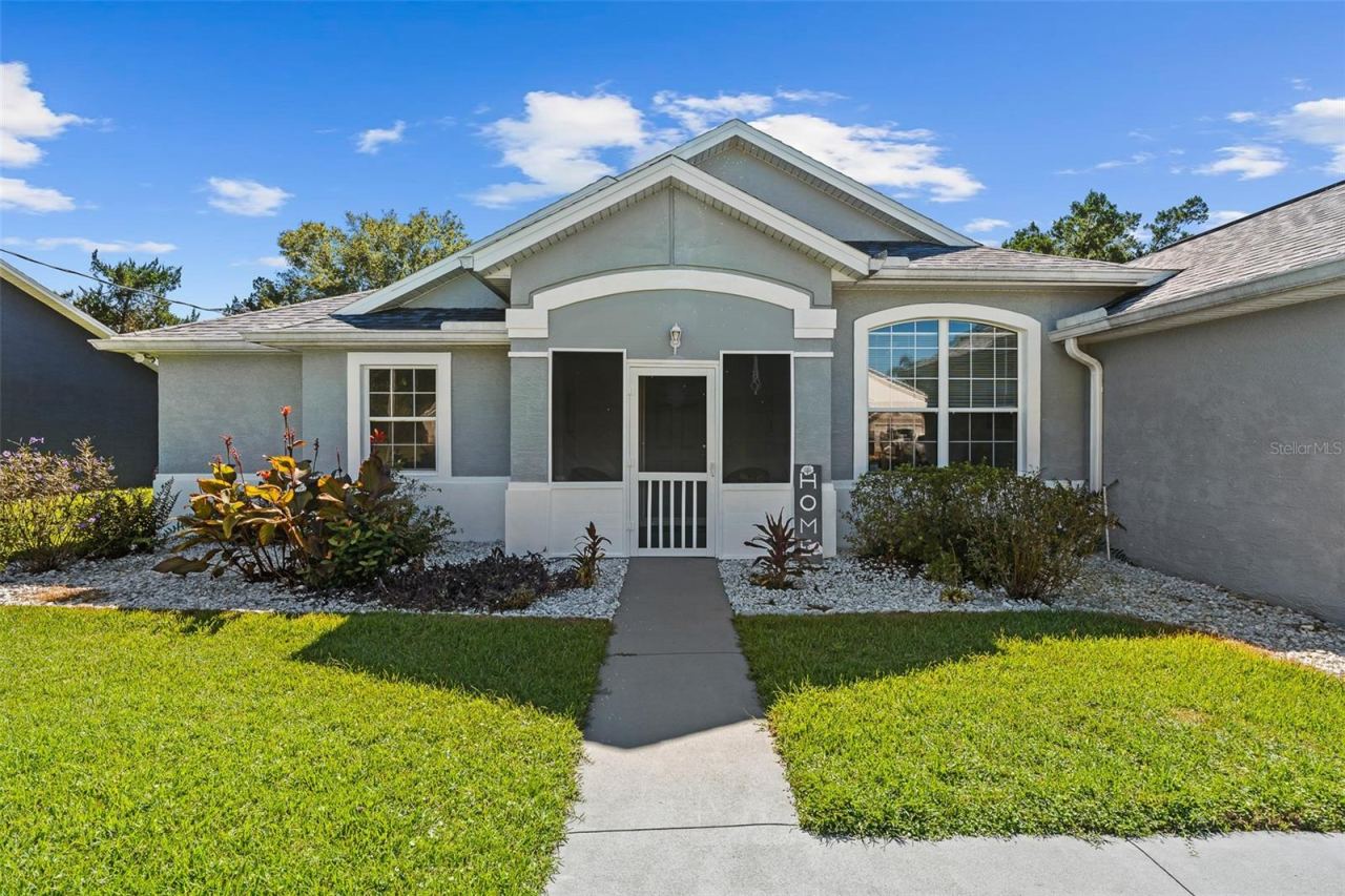 Photo 2 of 16 White Dove Ln, Palm Coast, FL 32164