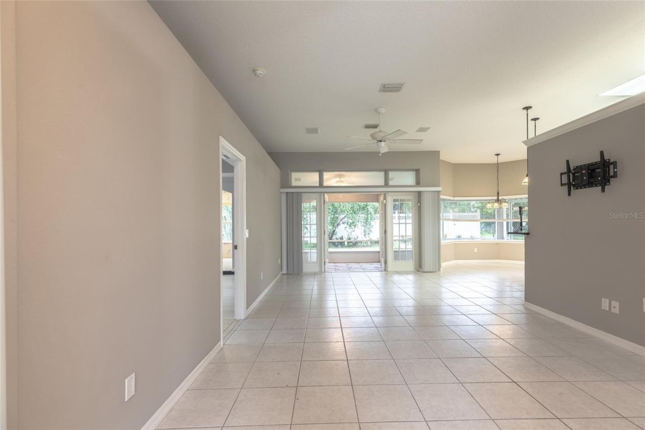Photo 5 of 99 Eric Dr, Palm Coast, FL 32164