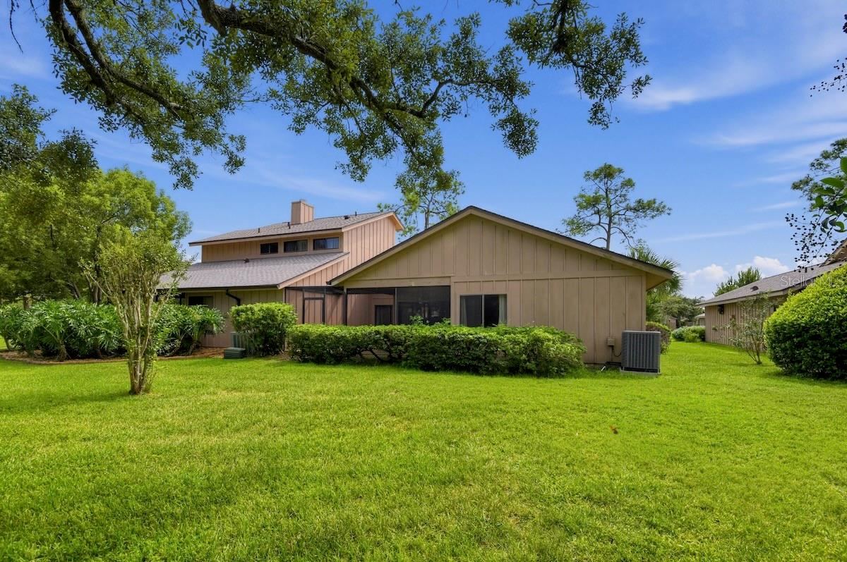Photo 4 of 2006 Teakwood Ln, Port Orange, FL 32128