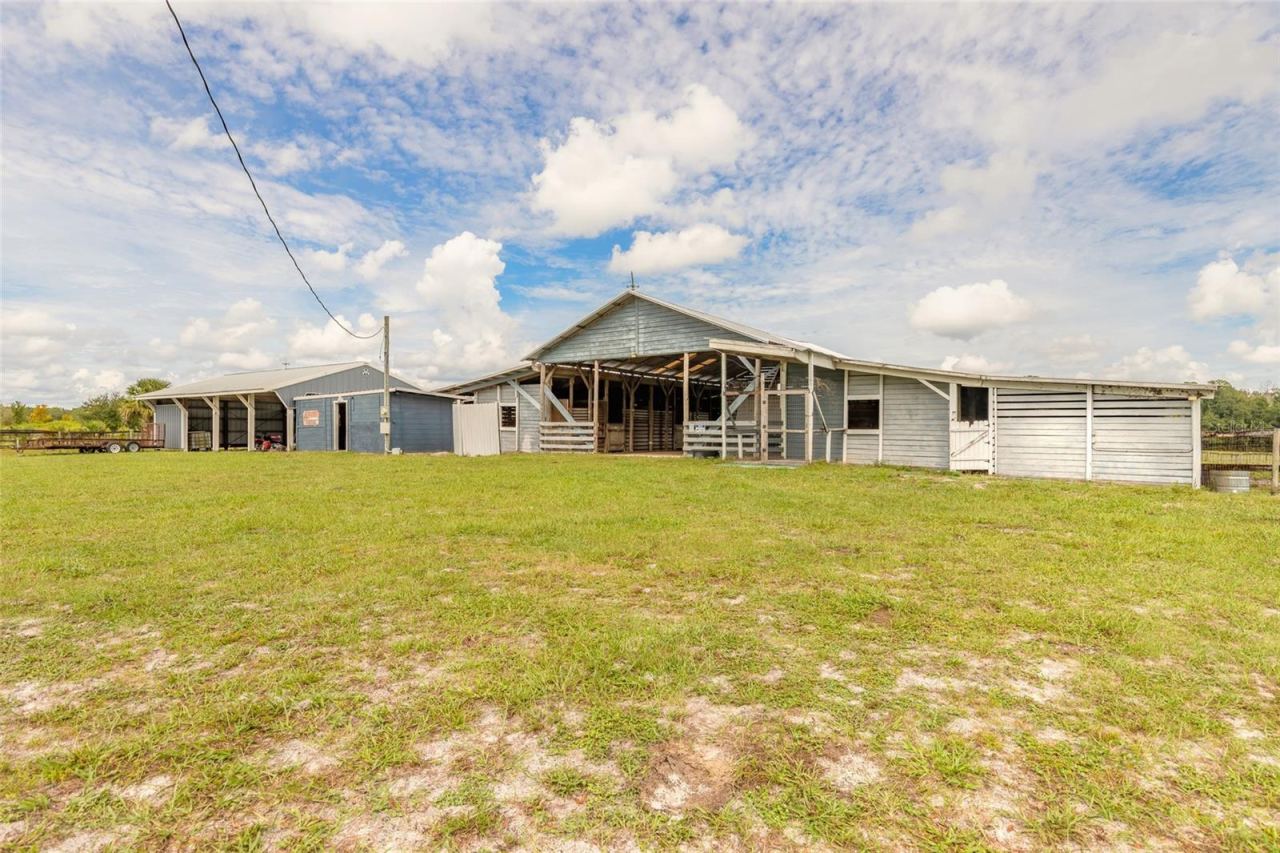 Photo 4 of 1374 E Ohio Ave, Lake Helen, FL 32744