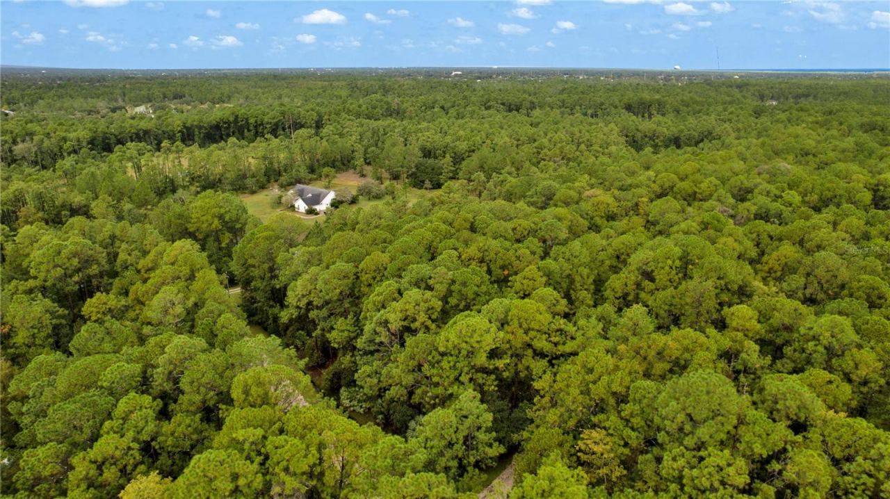 Photo 5 of 1930 Old Train Rd, Deltona, FL 32738
