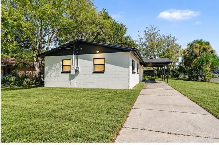 Photo 2 of 425 Walnut St, Daytona Beach, FL 32114
