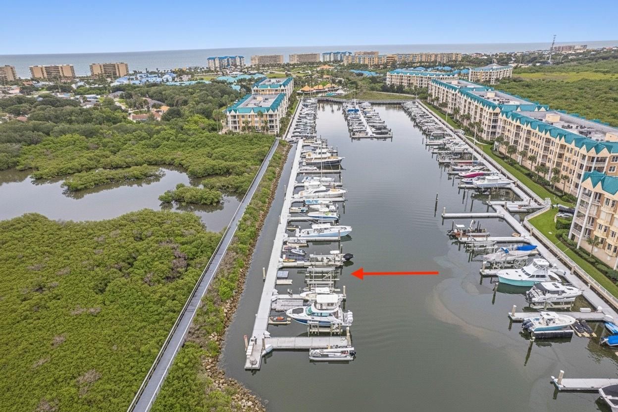 Photo 5 of 4625 Rivers Edge Vllg Ln #5208, Ponce Inlet, FL 32127