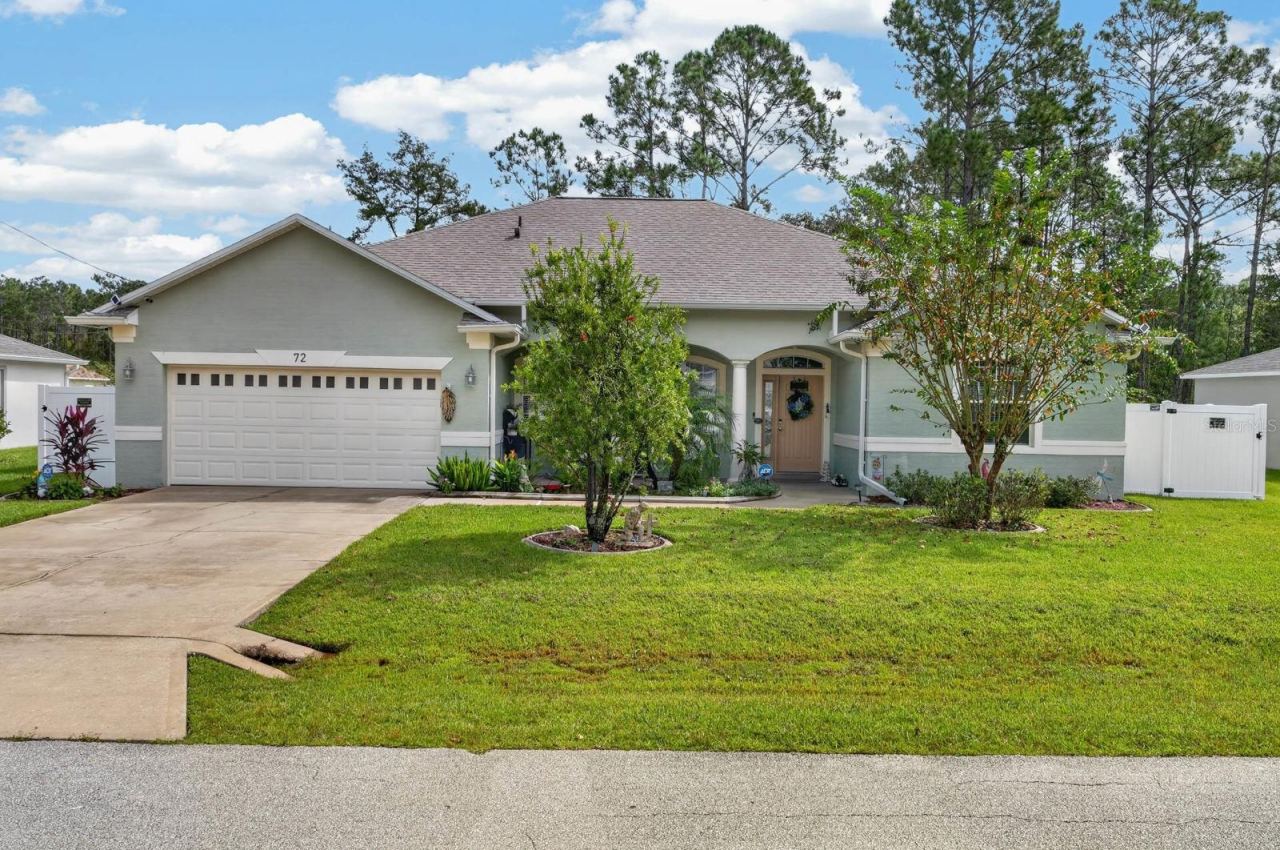 Photo 2 of 72 Karas Trl, Palm Coast, FL 32164