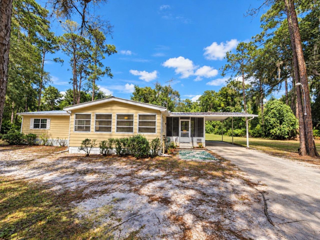 Photo 5 of 126 Bayberry Rd, Georgetown, FL 32139