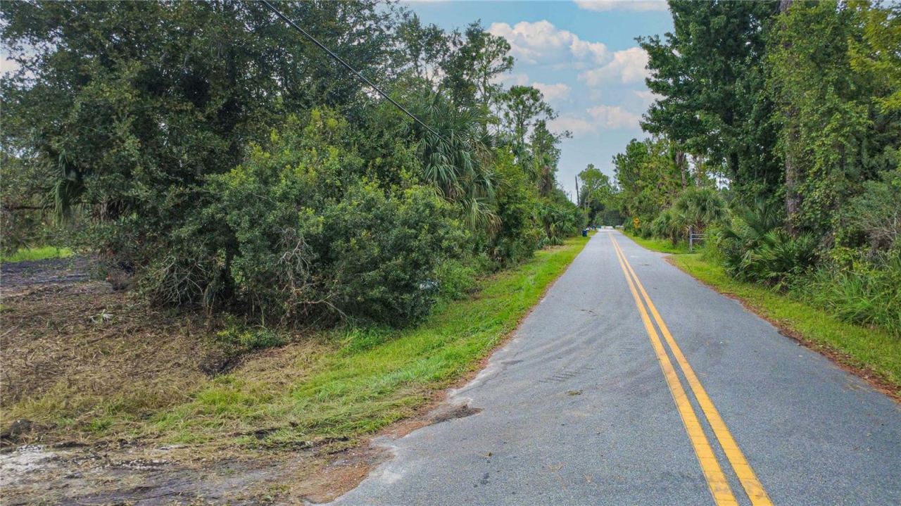 Photo 4 of 864 Rasley Rd, New Smyrna Beach, FL 32168