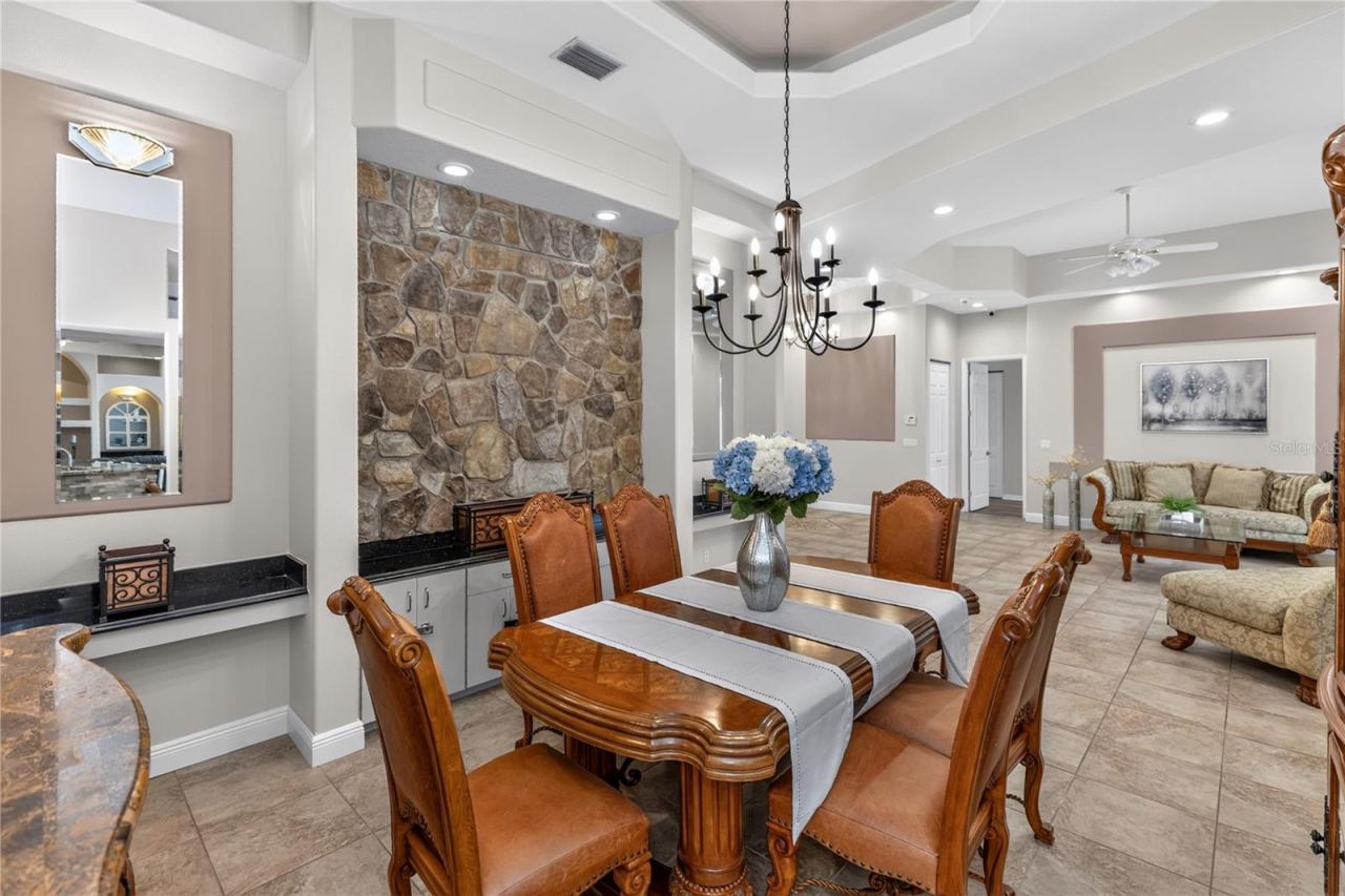 Photo 5 of 105 Alexandra Woods Dr, Debary, FL 32713