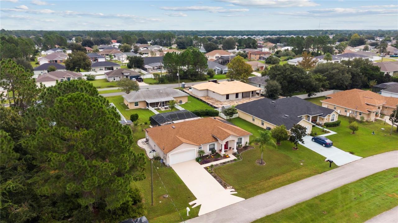 Photo 2 of 64 Lancelot Dr, Palm Coast, FL 32137
