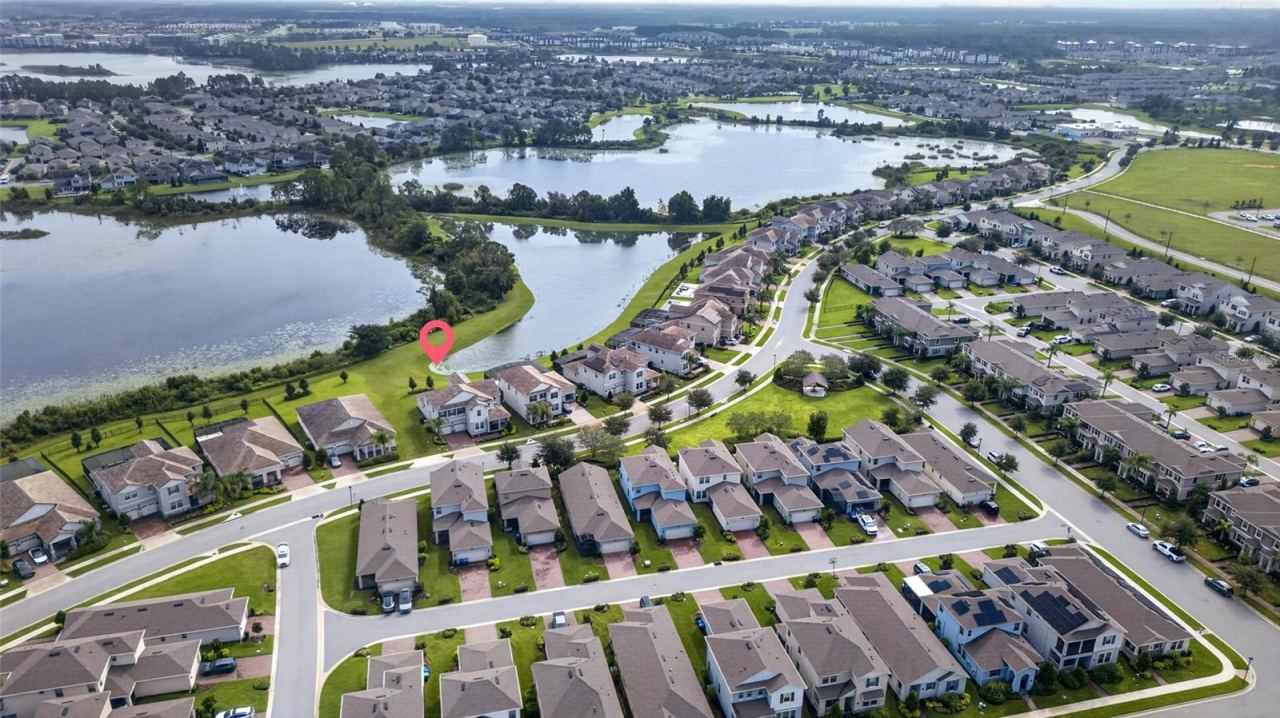 Photo 4 of 9849 Lost Creek Dr, Winter Garden, FL 34787