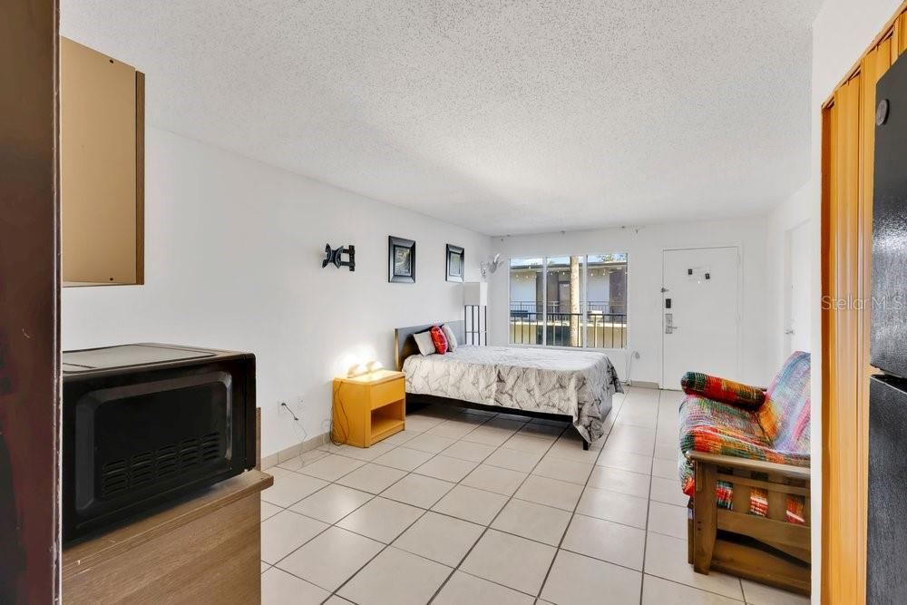 Photo 4 of 8421 S Orange Blossom Trl #420, Orlando, FL 32809