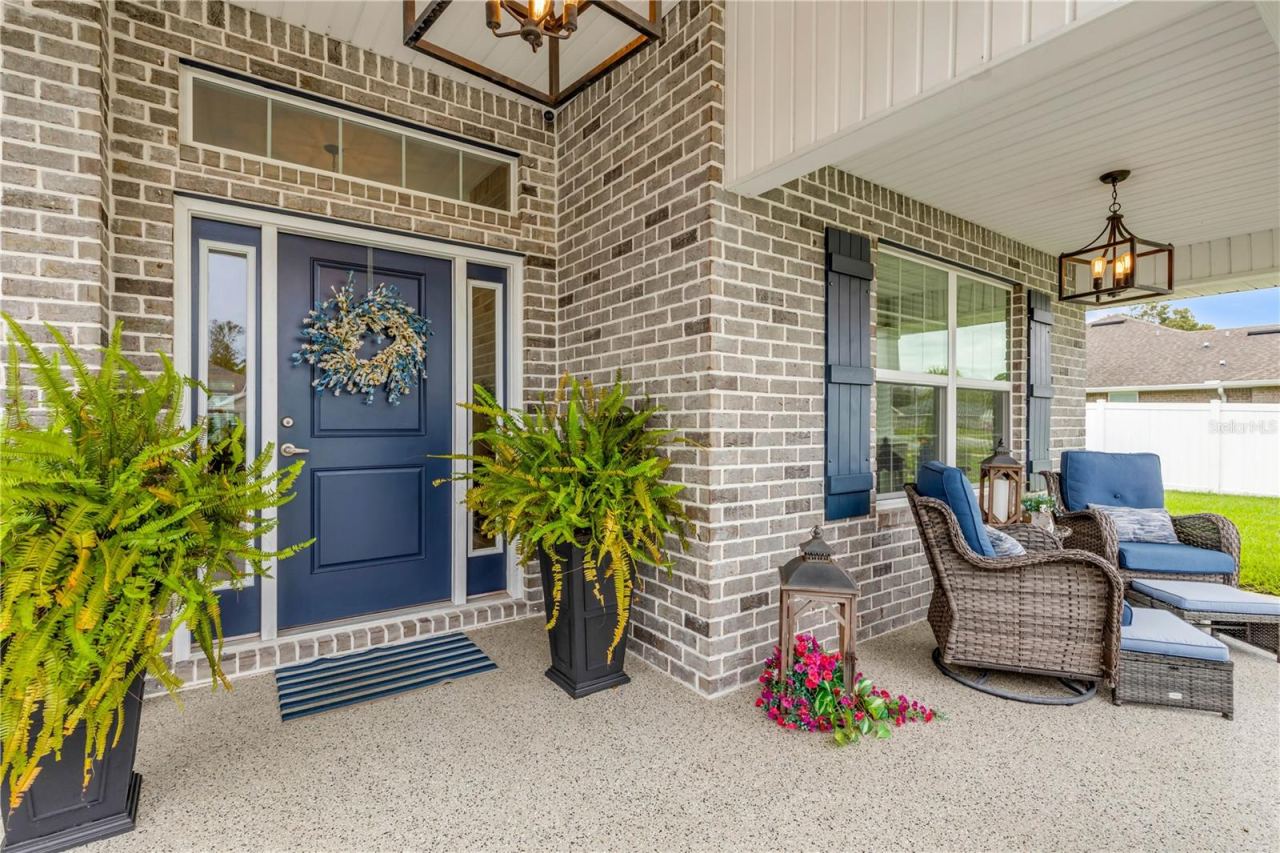 Photo 4 of 215 Lagoon Mist Ct, Oak Hill, FL 32759