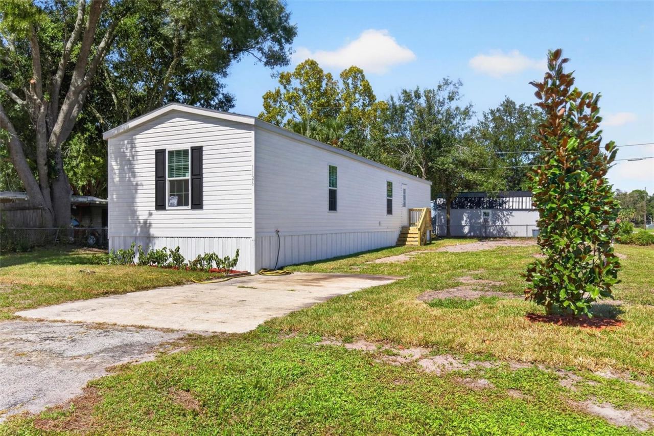 Photo 4 of 1126 Avenue I, Ormond Beach, FL 32174