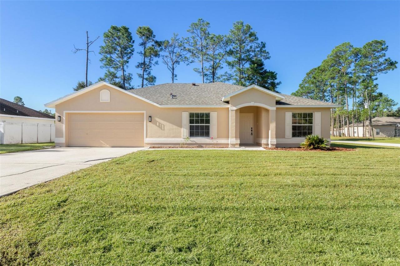 Photo 2 of 46 Rickenbacker Dr, Palm Coast, FL 32164