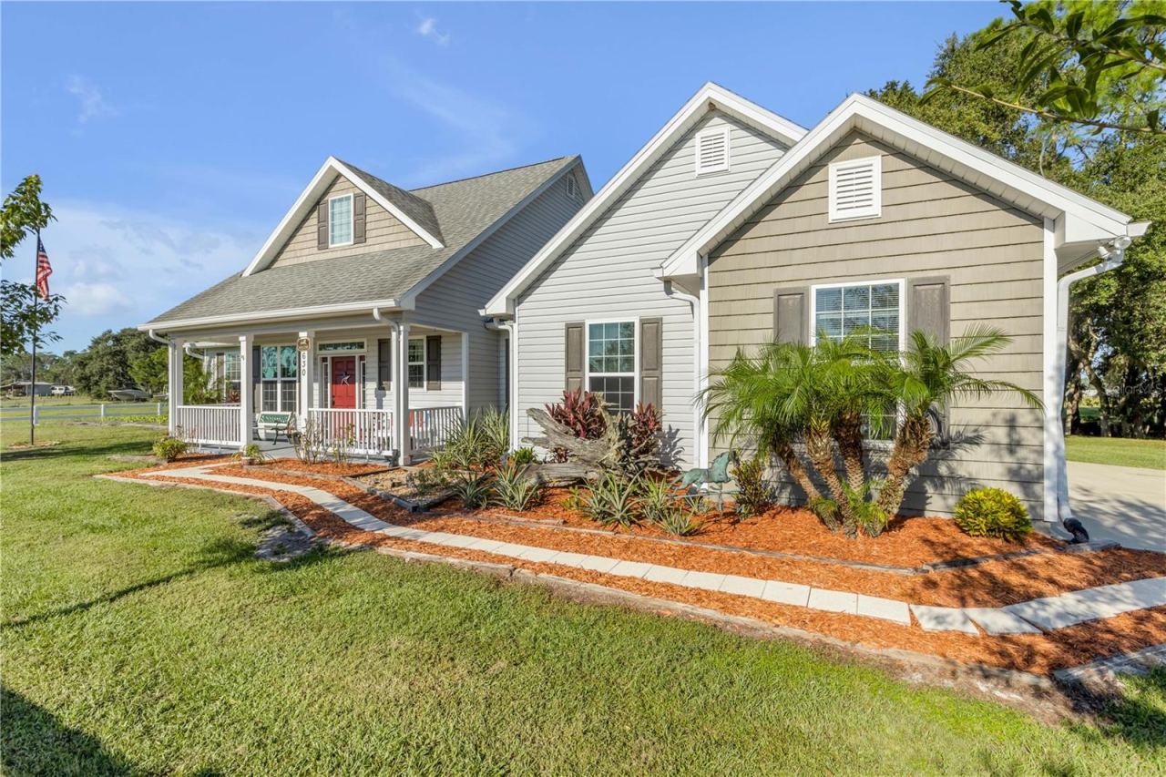 Photo 3 of 630 Hammett Ln, New Smyrna Beach, FL 32168