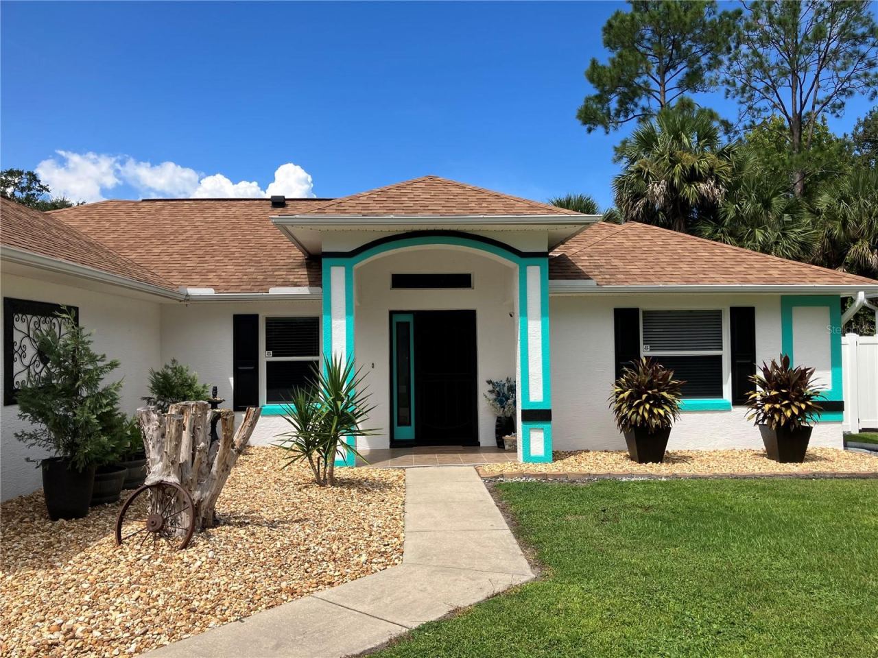 Photo 2 of 35 Pine Grove Dr, Palm Coast, FL 32164