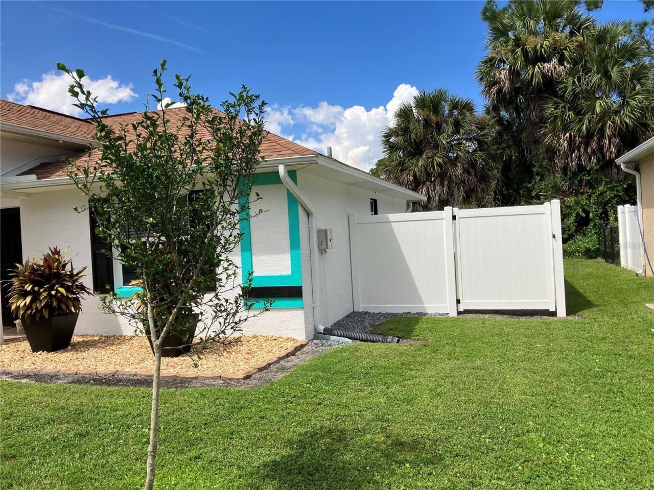 Photo 5 of 35 Pine Grove Dr, Palm Coast, FL 32164