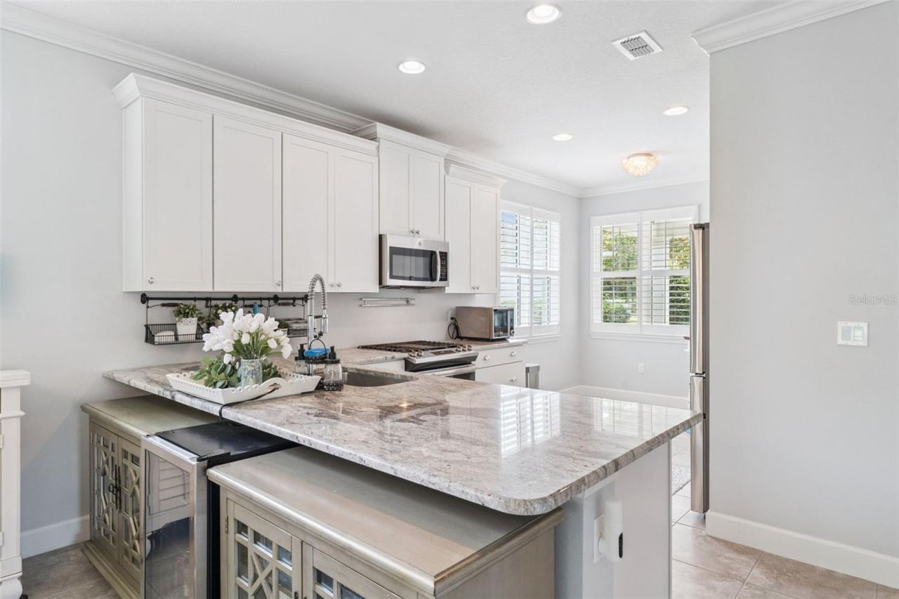 Photo 4 of 1305 Hayton Ave., Deland, FL 32724