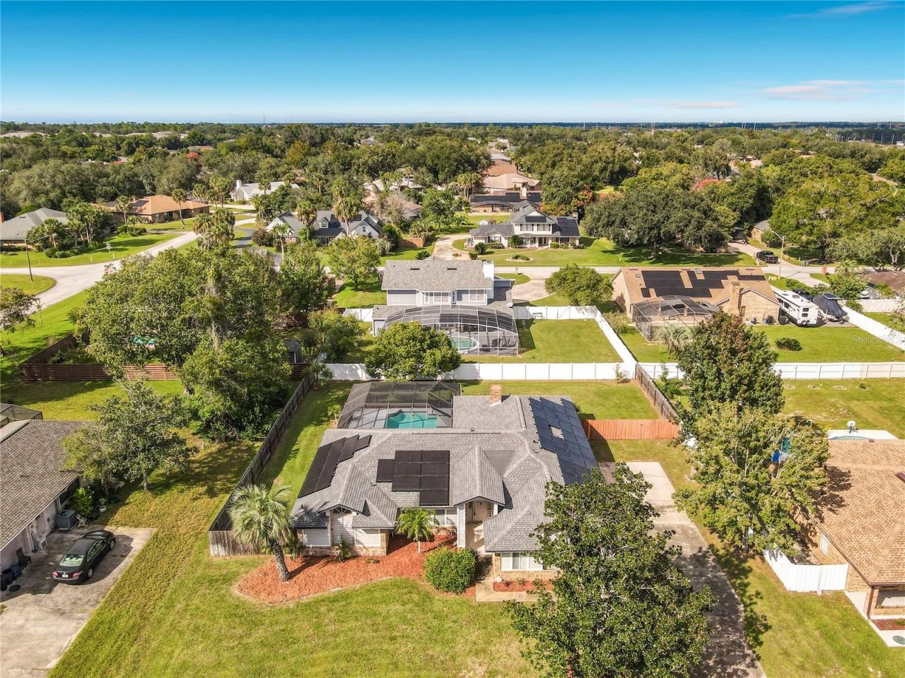 Photo 3 of 510 Brokenshire Dr, Debary, FL 32713