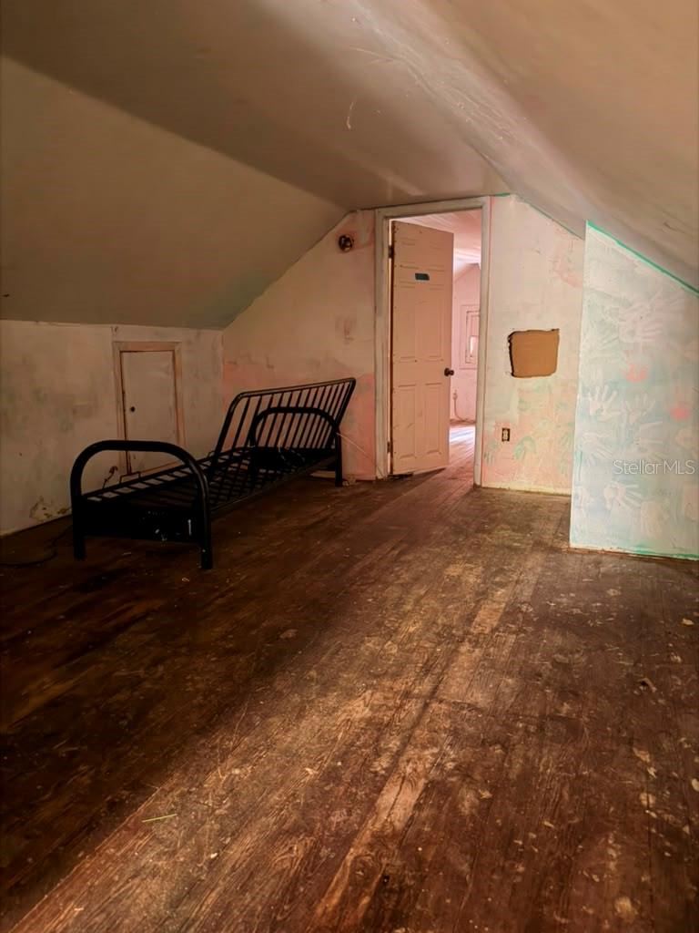 Photo 5 of 613 W Minnesota Ave, Deland, FL 32720