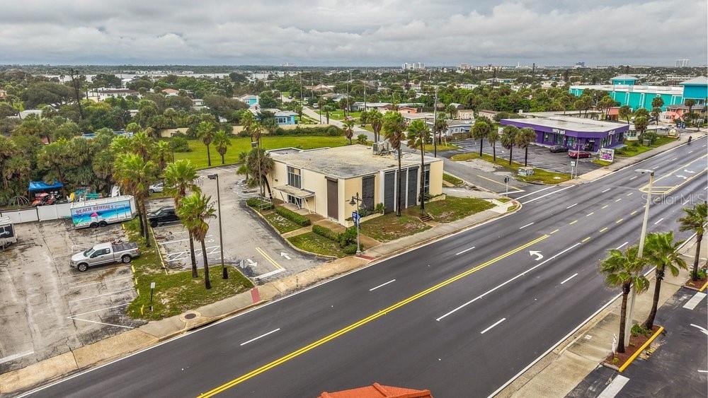 Photo 4 of 2300 S Atlantic Ave, Daytona Beach Shores, FL 32118