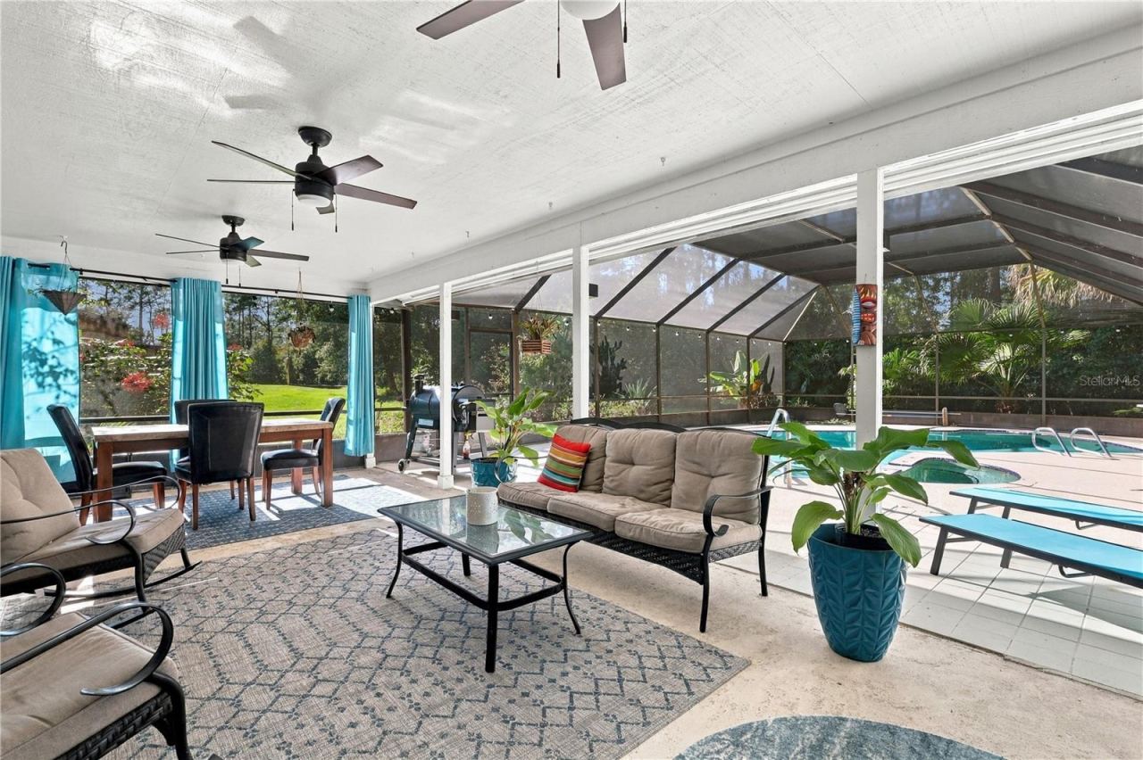 Photo 2 of 92 Foster Ln, Palm Coast, FL 32137