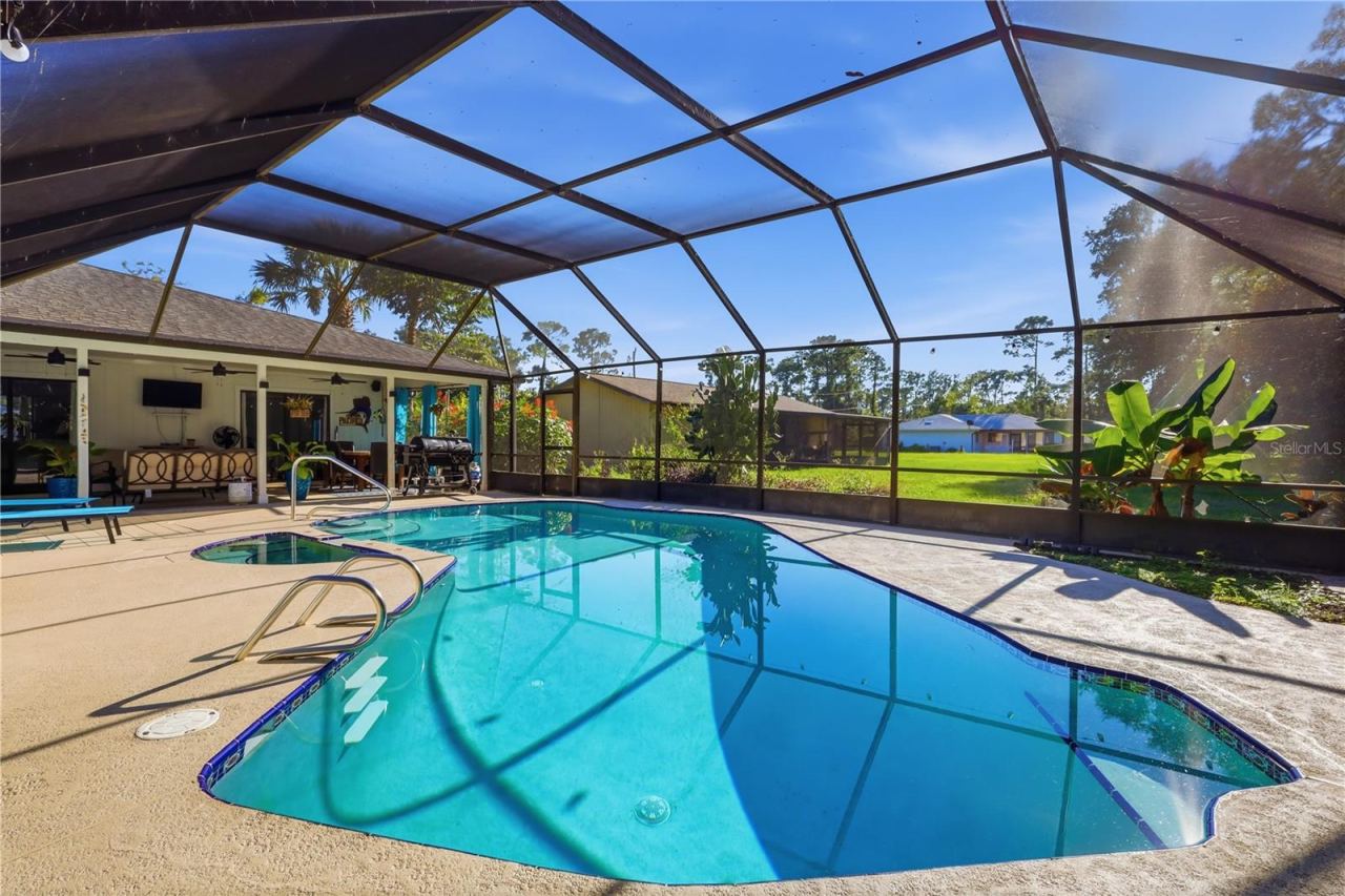 Photo 4 of 92 Foster Ln, Palm Coast, FL 32137