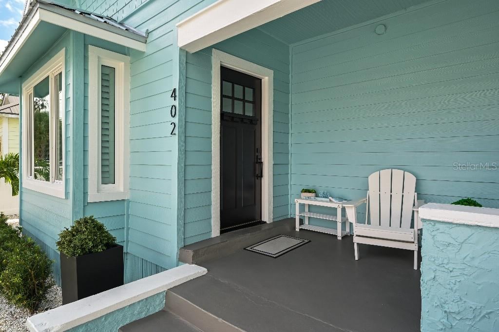 Photo 4 of 402 N Orange St, New Smyrna Beach, FL 32168