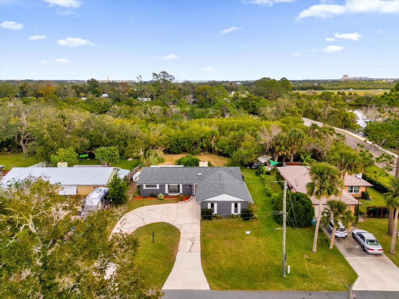Photo 2 of 2533 Edgewater Ave, New Smyrna Beach, FL 32168