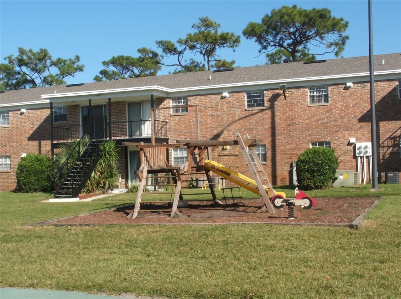 Photo 2 of 5317 Curry Ford Rd #j102, Orlando, FL 32812