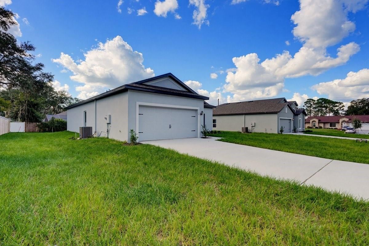 Photo 4 of 112 Claymore St, Deltona, FL 32725