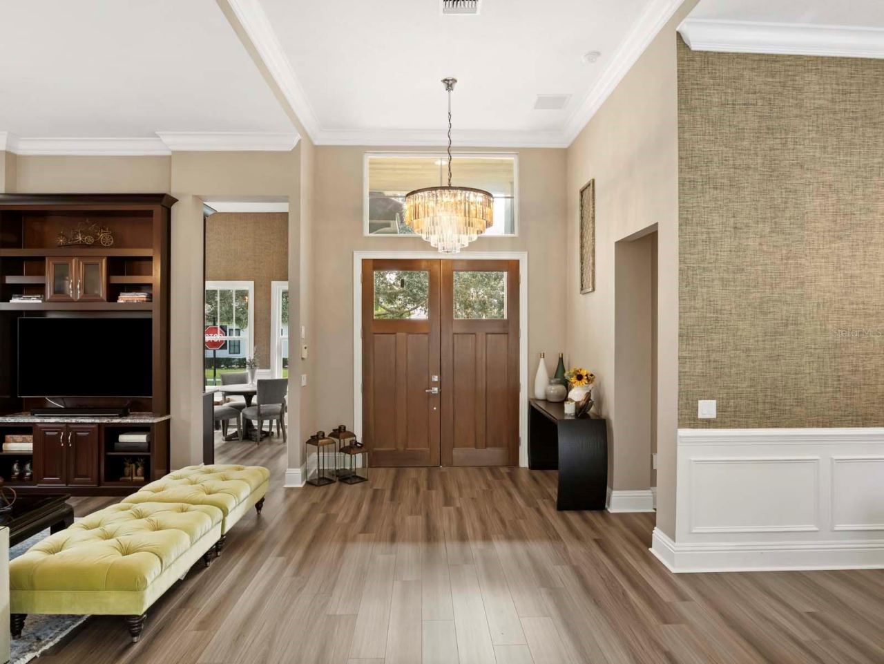 Photo 3 of 8615 Farthington Way, Orlando, FL 32827