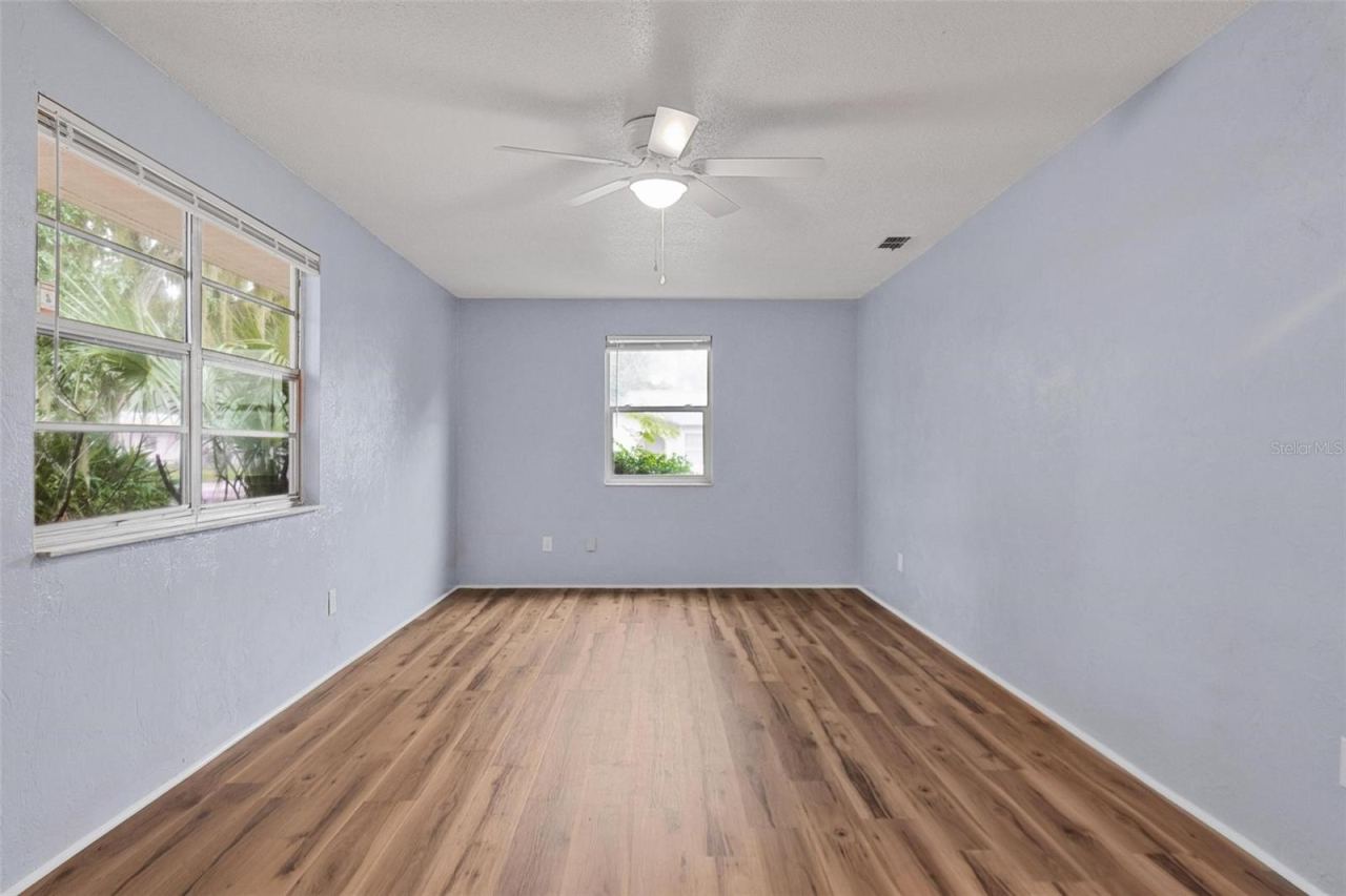Photo 4 of 1628 Anniston Ave, Holly Hill, FL 32117