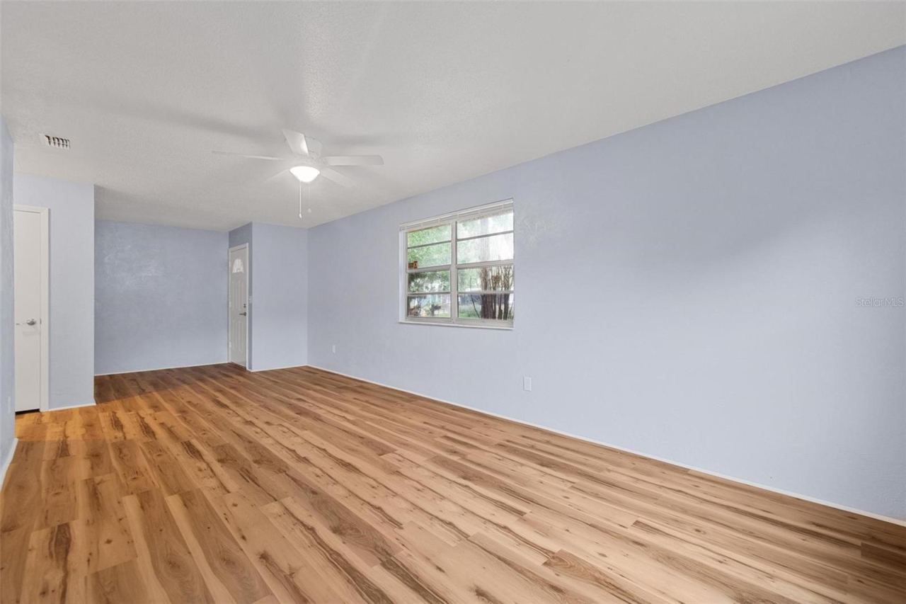 Photo 5 of 1628 Anniston Ave, Holly Hill, FL 32117