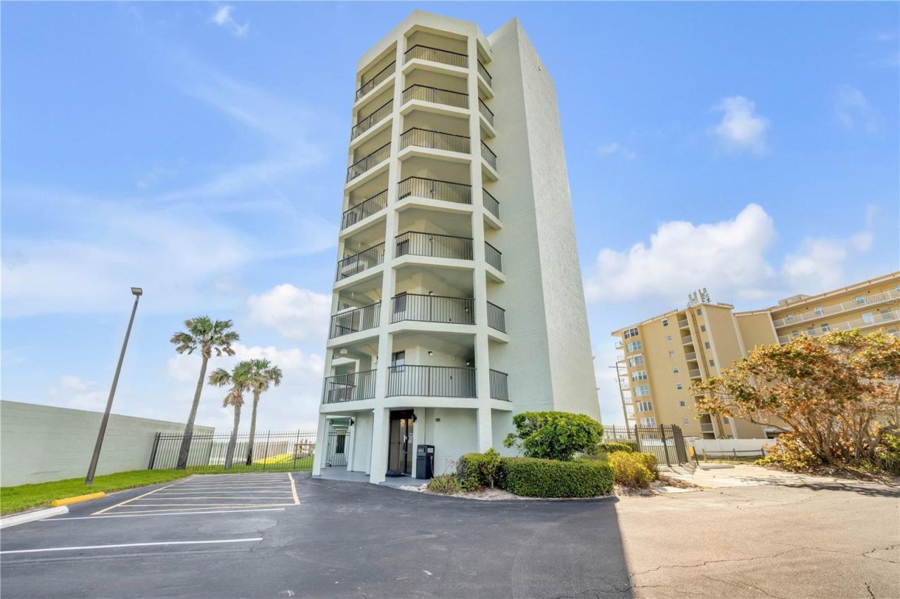 Photo 3 of 3405 S Atlantic Ave #201, New Smyrna Beach, FL 32169