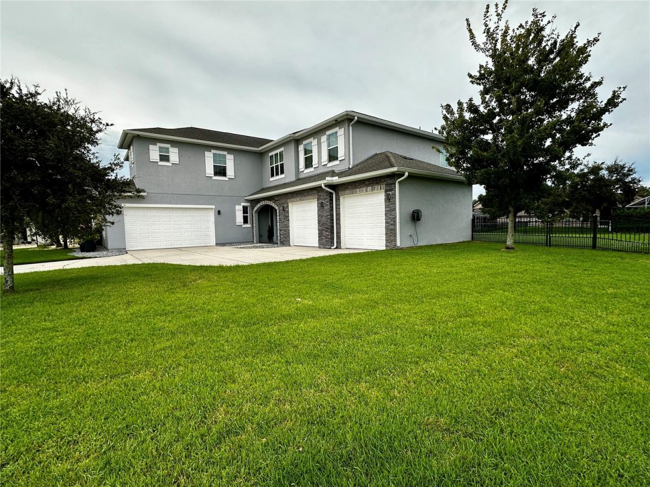 Photo 4 of 6851 Forkmead Ln, Port Orange, FL 32128