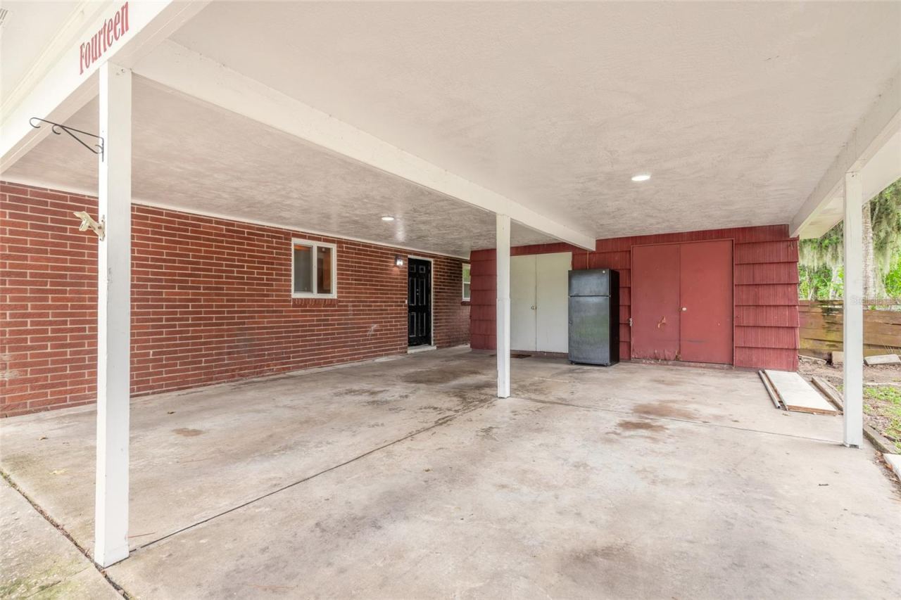 Photo 4 of 14 Lee Dr, Edgewater, FL 32141
