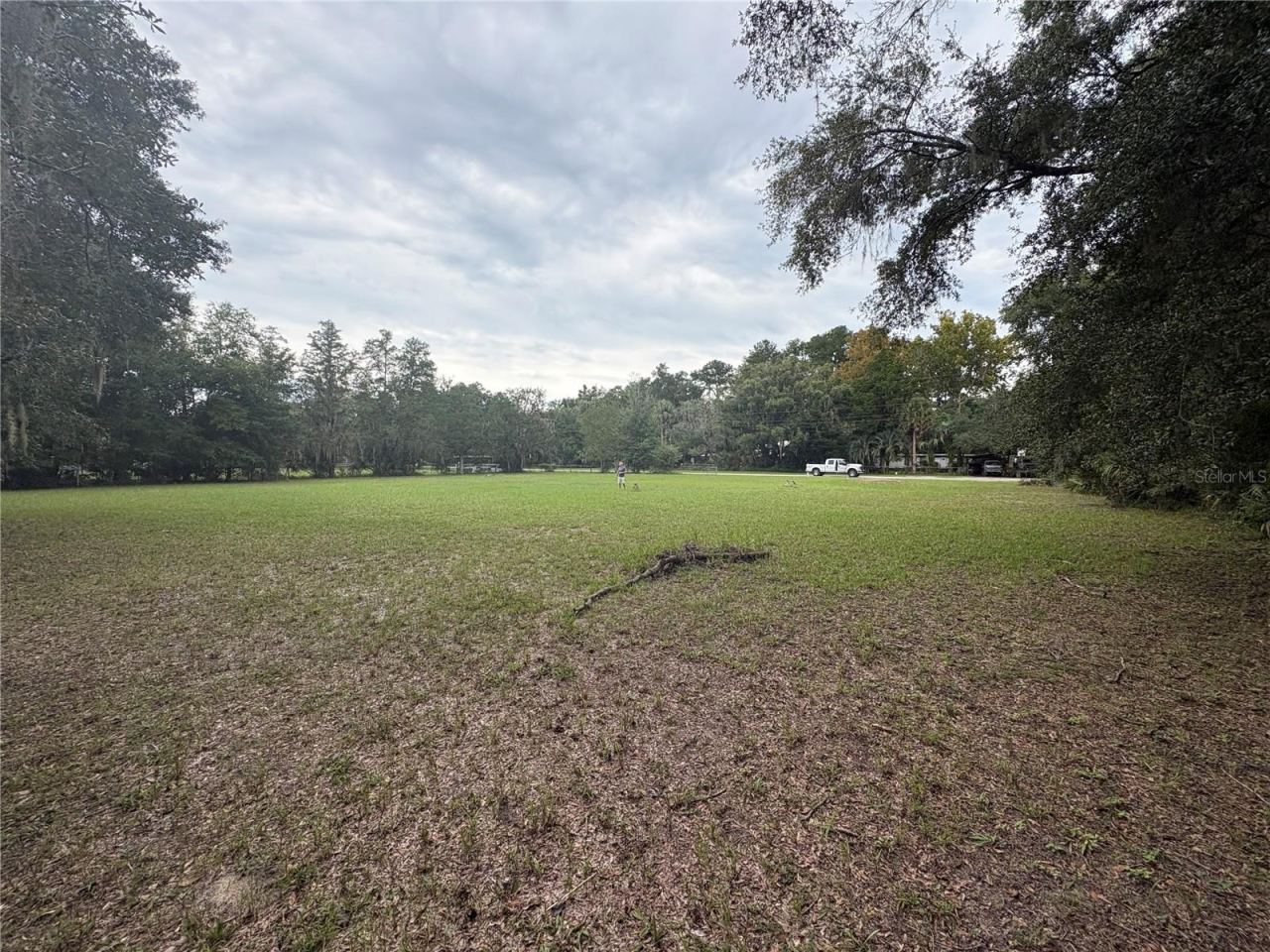 Photo 4 of 517 Orange St, Welaka, FL 32193