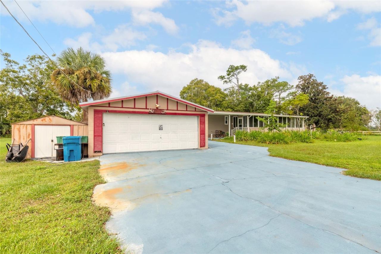 Photo 2 of 632 N Tymber Creek Rd, Ormond Beach, FL 32174