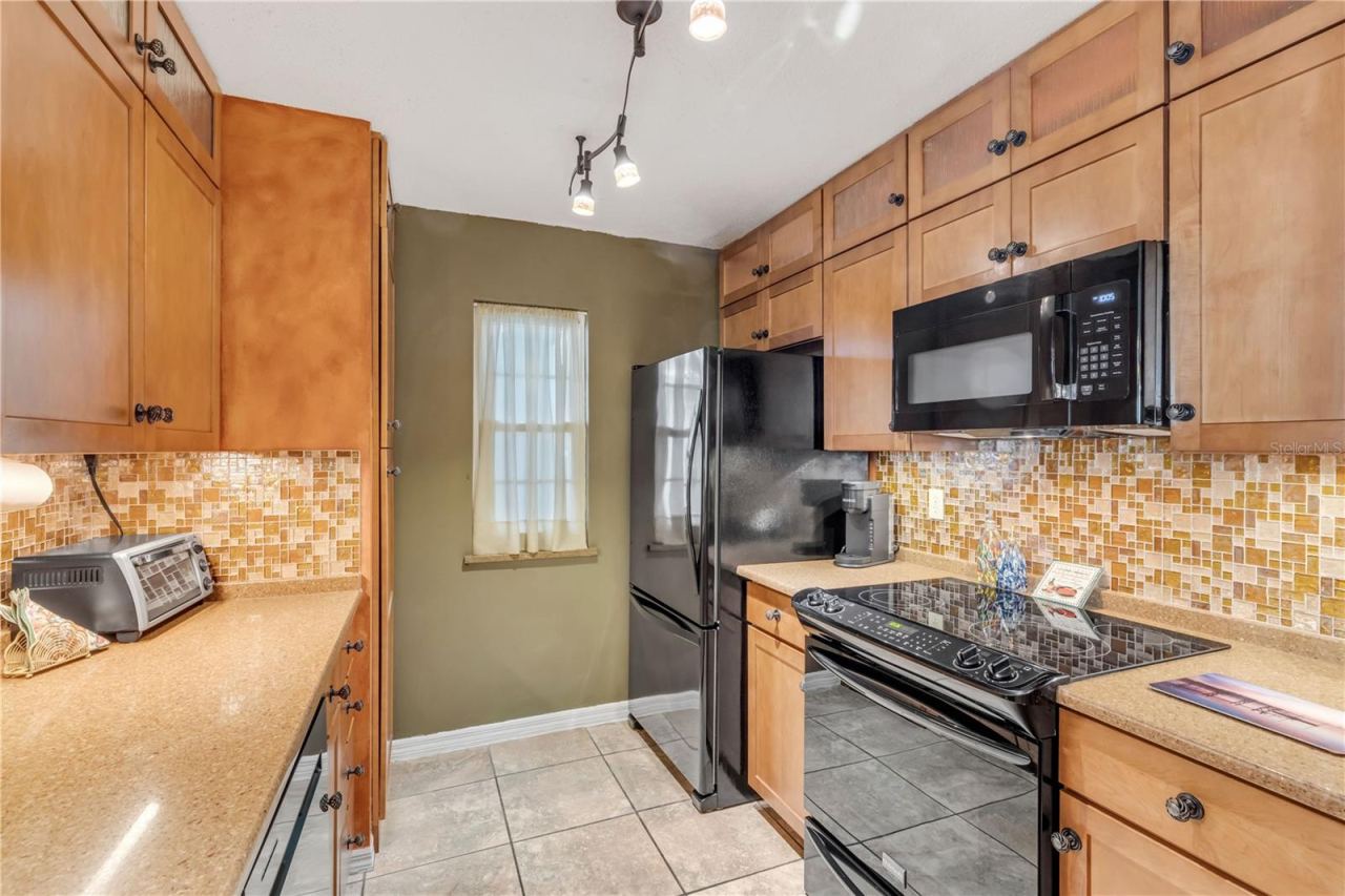 Photo 4 of 867 Windover Ct #550, New Smyrna Beach, FL 32169